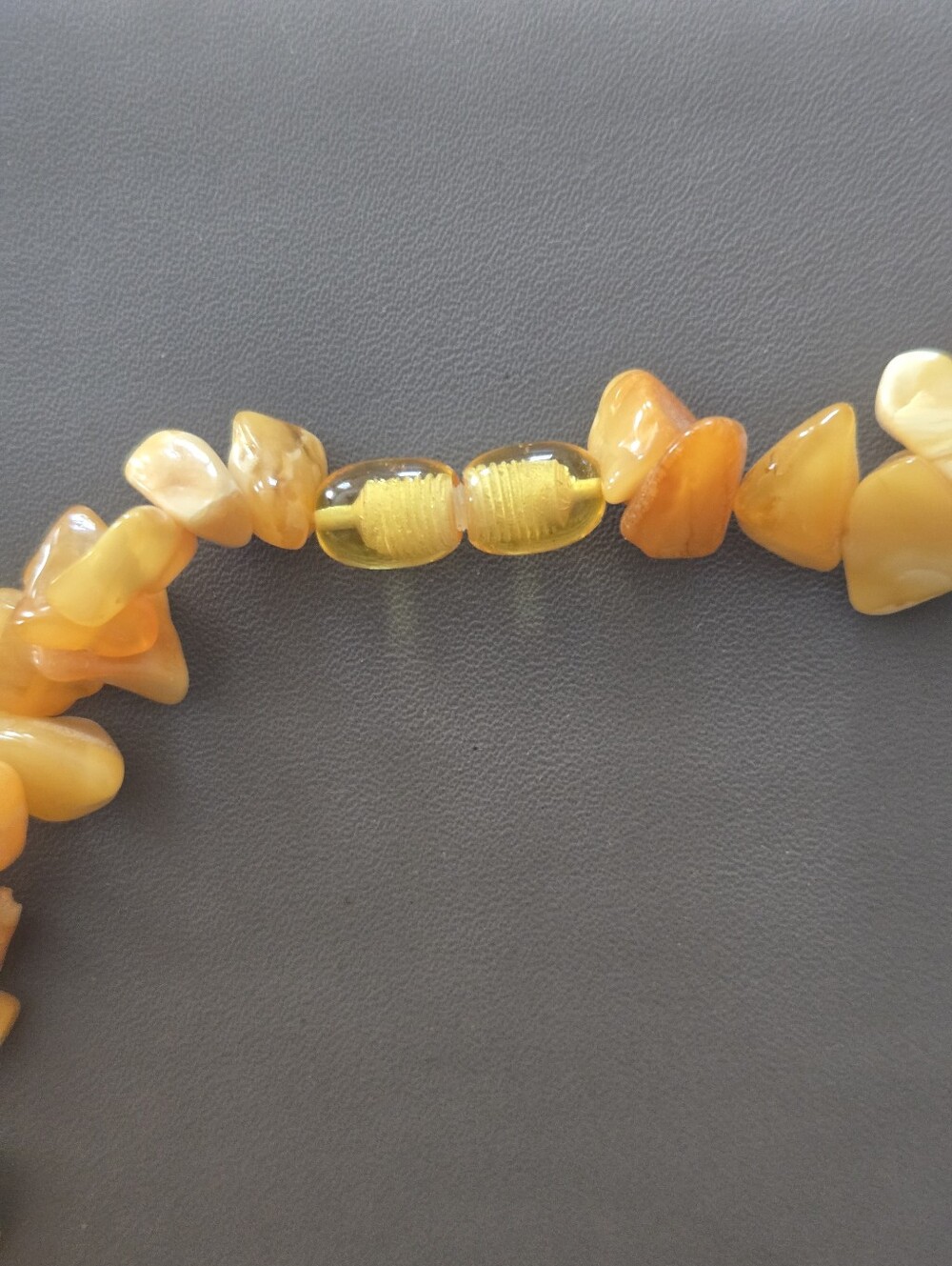 Vintage Baltic Butterscotch Egg Yolk Amber Nugget Necklace - Picture 5 of 7